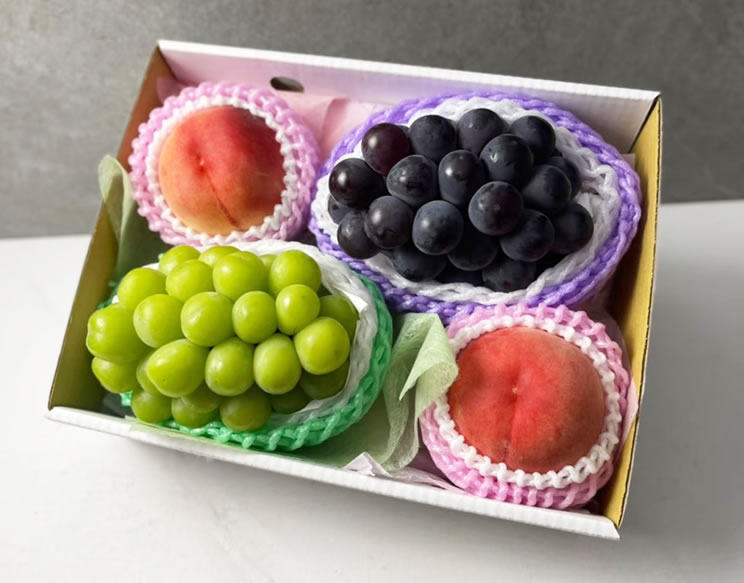 員林日本新年水果禮盒進口 》綠之果物新春特惠：滿滿的祝福，滿