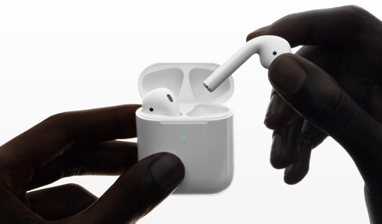 蘋果要把 AirPods 耳機打造成健康設備：可監測體溫和姿勢，可作為助聽器