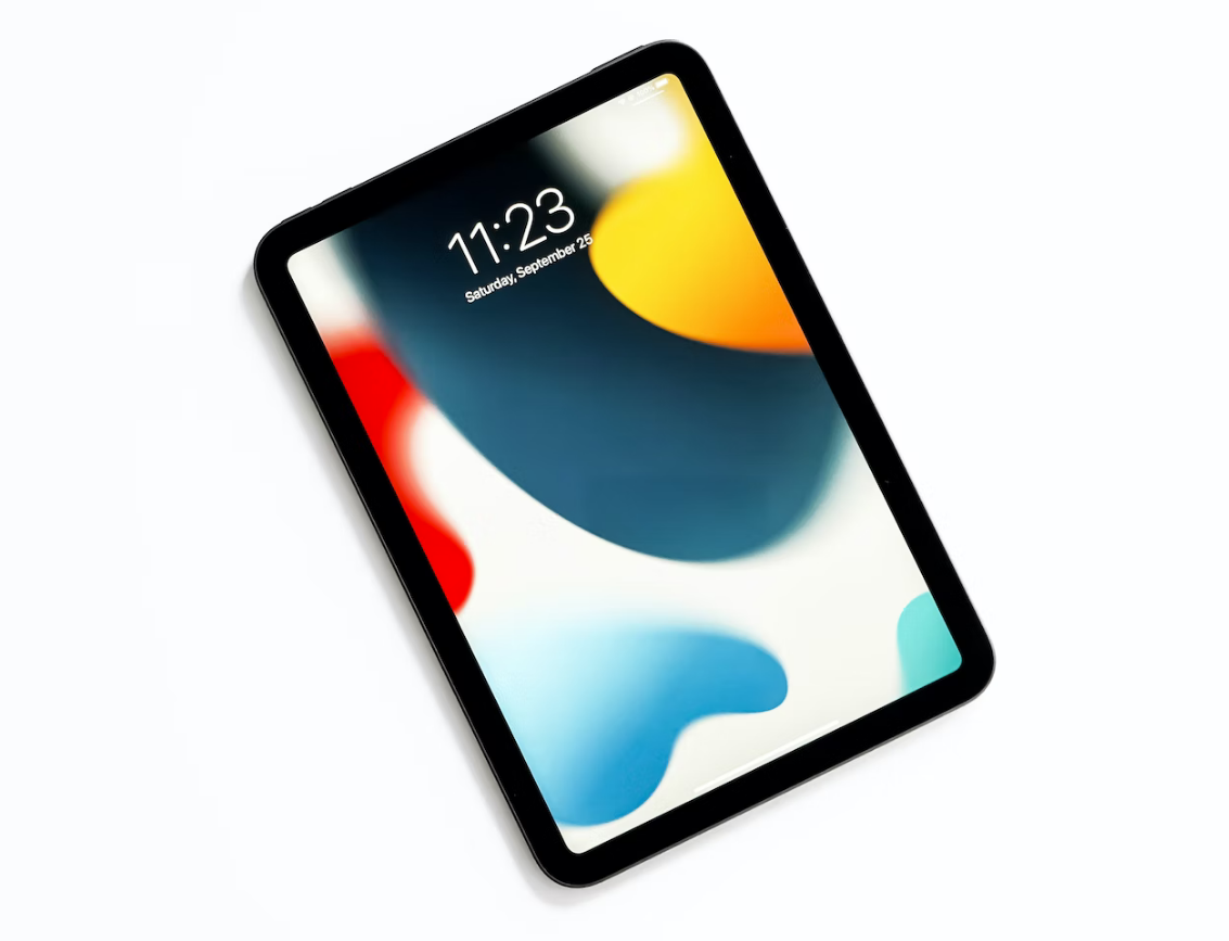 曝蘋果 OLED iPad 將采用雙層堆疊技術：顯示屏更明亮、壽命更長