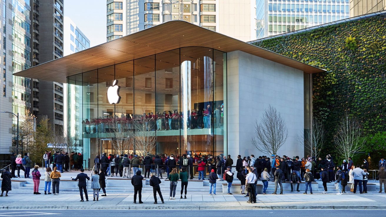 位於加拿大溫哥華的蘋果 Apple Store 太平洋中心旗艦店開業